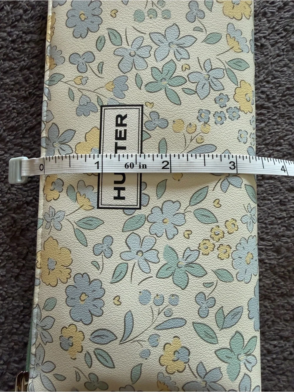 Hunter Floral Accent Pouch in Cream, Blue, Yellow